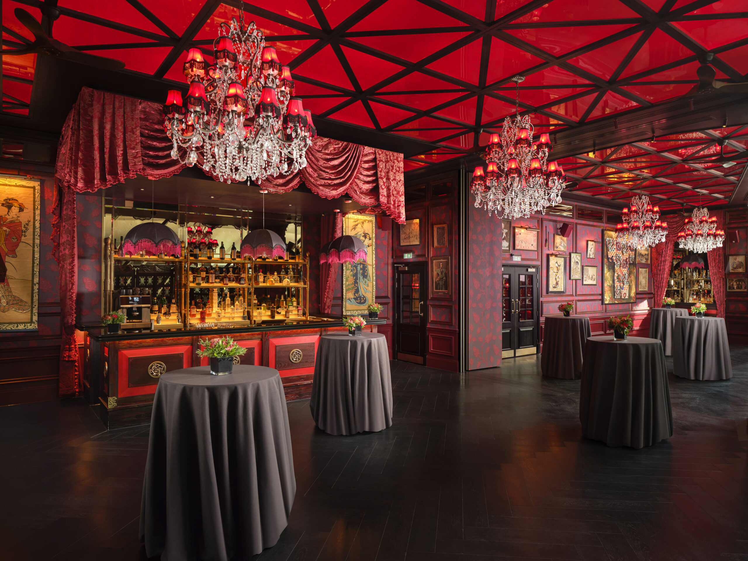 drinks reception at the ivy asia st pauls